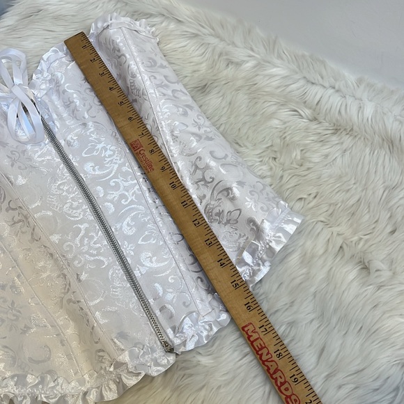 ADORE ME White Corset LARGE Ruffle Tie Bride Bridal Wedding Ruffle Trim Size M - Picture 6 of 9